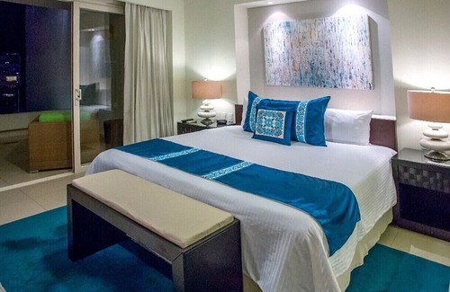 Nuevo Vallarta Apartment | THREE BEDROOM CONDO IN MARIVAL DISTINCT LUXURY RESIDENCES