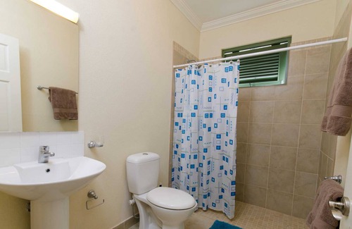 Vuemont House | Three bedroom Family villa