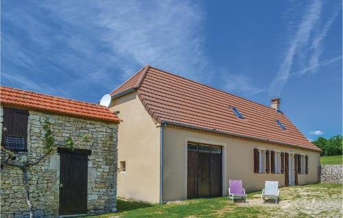 Montfaucon House | Three-Bedroom Holiday Home In Montfaucon