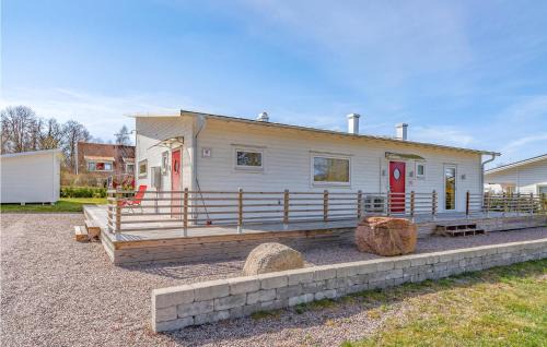 Kopingsvik House | Three-Bedroom Holiday Home In Kopingsvik