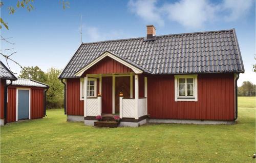 Storlinge House | Three-Bedroom Holiday Home In Borgholm