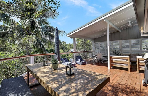 Point Lookout House | Three bedroom house easy walk to several beaches including dog beach, and.