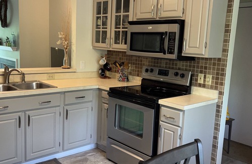 Glen Arbor House | Three Bedroom, Newly Remodeled Home, Just Two Blocks From Downtown Glen Arbor.