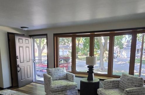 Green Bay House | Three Bedroom Ranch walking distance to Lambeau