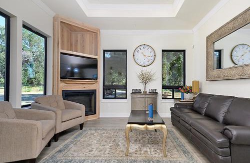 Pacheco House | Three Bedroom River Access
