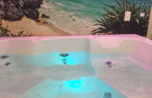 Marsa Matruh Apartment | Three-Bedroom Roof Garden Apartment — panoramic sea view!