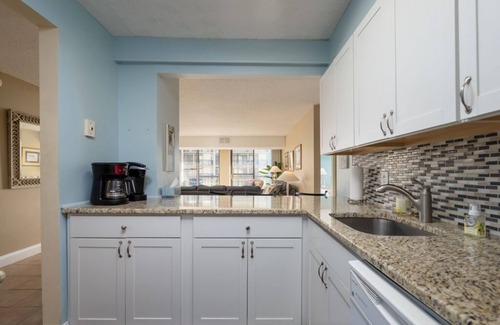 North Ocean City Condo | Three bedroom side condo on the ocean in North OC