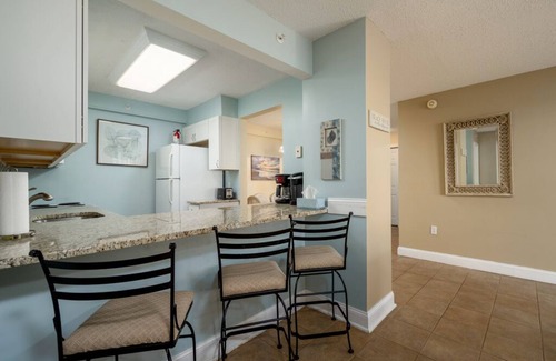 North Ocean City Condo | Three bedroom side condo on the ocean in North OC