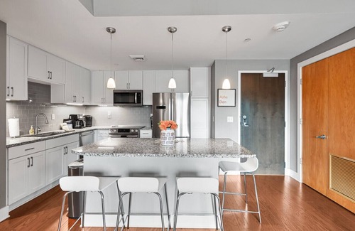 South French Broad Condo | Three Bedroom Three Bath Downtown Gem