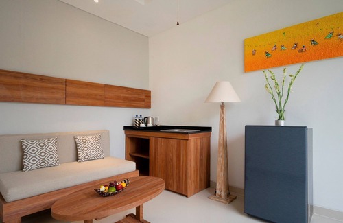 Dewi Sri Villa | Three Bedroom Villa with Private Pool in Legian, Kuta