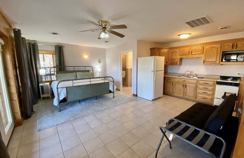 Dandridge Cabin | Three cabin levels of lake front relaxation close to all main East TN activities