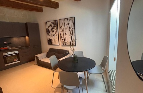 Cospicua Apartment | Three cities Malta 1