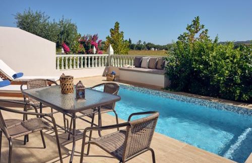 Agrilia House | Three Graces Holiday Houses Complex