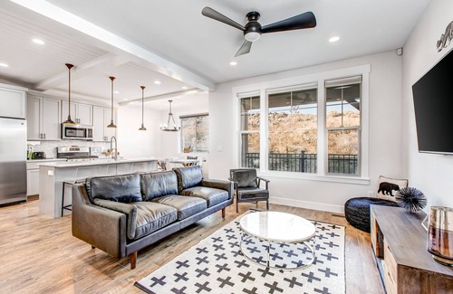Park City House | Three-level mountain townhouse with W/D & central AC - dogs OK