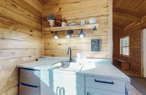Colorado Springs House | Three log cabins on 1,800-acre ranch with mountain & meadow views