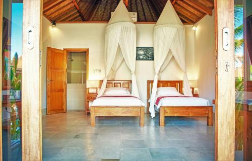 Uluwatu Resort | Three Monkeys Villas