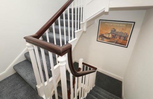 Weymouth Apartment | Three No36