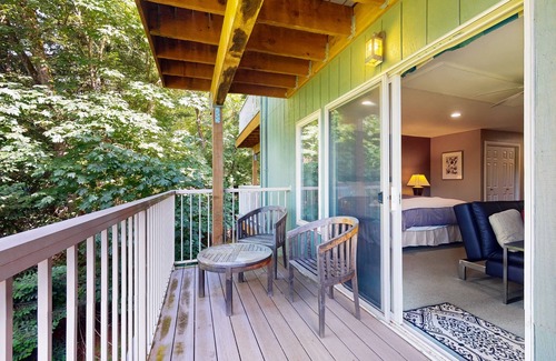 Rosario Condo | Three ocean/mountain view condos with balconies, near Moran State Park
