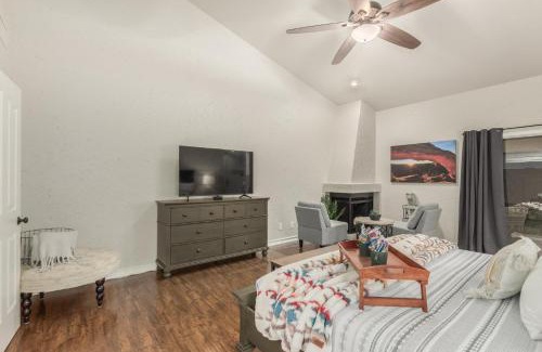 Thayer Estates House | Three Palms Citrus Cove Mesa
