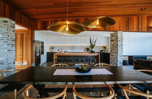 Wanaka Villa | Three Peaks House | Luxury holiday home | Lake views