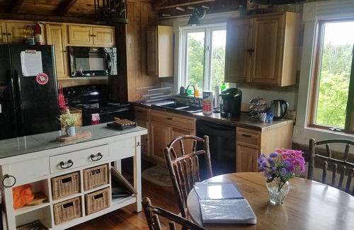 De Mossville Cabin | Three Pines Historic Log Cabin (About 20 Minutes From Ark Encounter)