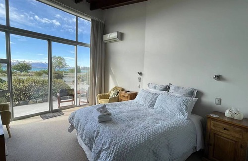 Lake Tekapo Cabin | Three Rivers Lodge