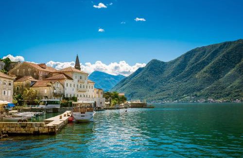 Kotor Old Town Apartment | Three square apartment