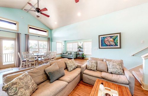 Orange Beach House | Three-story waterfront getaway with AC, WiFi, & two decks - dogs ok