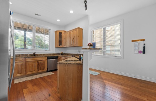 Indian Point House | Thrilling Lake Views and Fresh Ozarks Air! Come Find Peace in the Mountains!