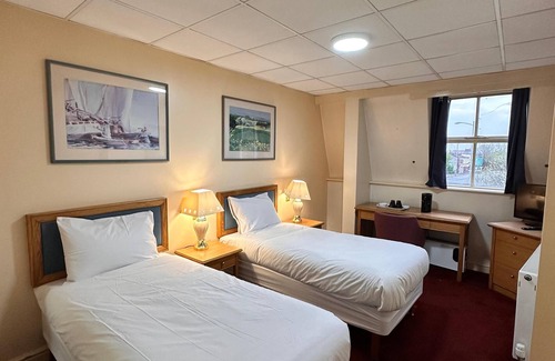 Everton Hotel | Throstles Nest Hotel