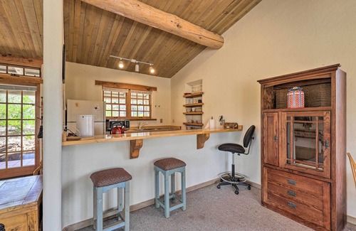 Forest Trails Apartment | Thumb Butte Views + Near Hiking: Prescott Studio