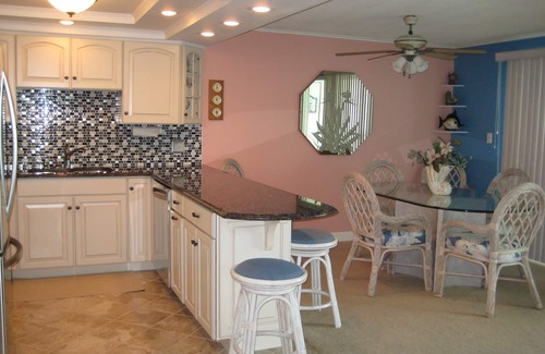 Midtown Ocean City Condo | Thunder Island "A" Building, Gorgeous Direct Bay Front, Close to Beach