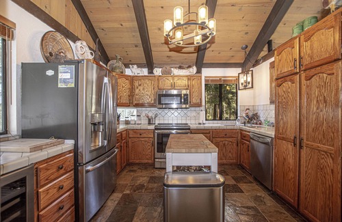 Timberland House | Thunder Lodge by Hauserman Rentals