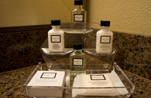 Glendale Hotel | Thunderbird Executive Inn and Conference Center
