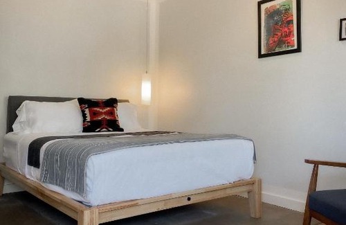 Marfa Hotel | Thunderbird Hotel