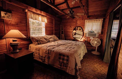 Burnet Cabin | Thunderbird Resort & Event Center