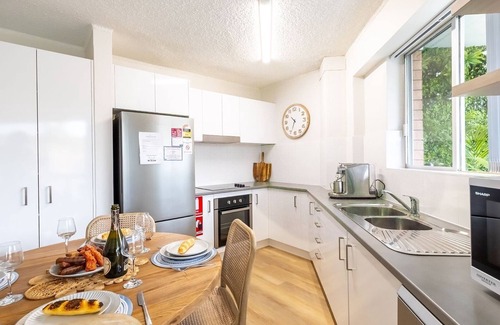 Nelson Bay Apartment | Thurlow Lodge, 7,6 Thurlow Avenue - Beautifully styled unit with WiFi, views and a pool