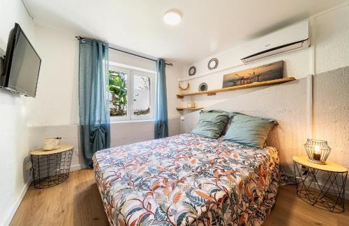 Saint-Denis Apartment | Ti Colibri