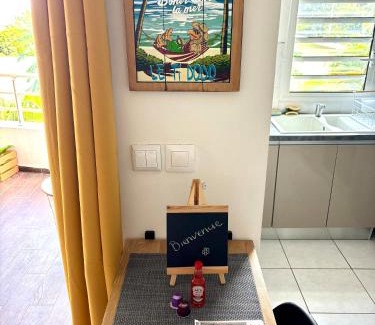 Saint-Pierre Apartment | Ti DODO Studio Cosy accès piscine