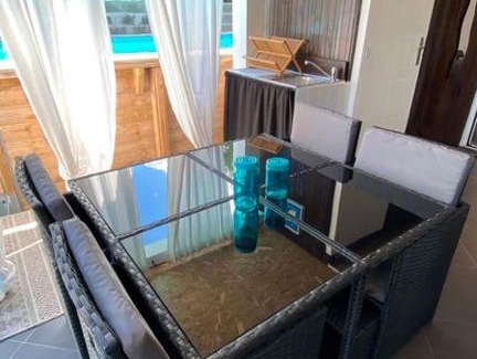 Etang Sale Les Bains House | TI KAZ PIROGUE
