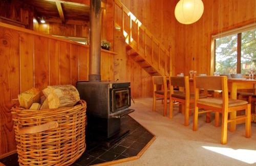Ohakune House | Ti Kouka Chalet - Ohakune Holiday Home