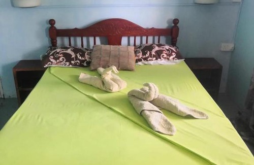 Coromandel Bed & Breakfast | TI LA PASSE GÎTE & RESTAURANT