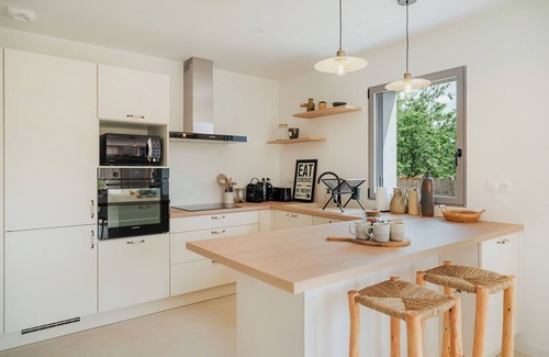 Lancieux House | Ti Vakansou" modern family home 1300m from the beach