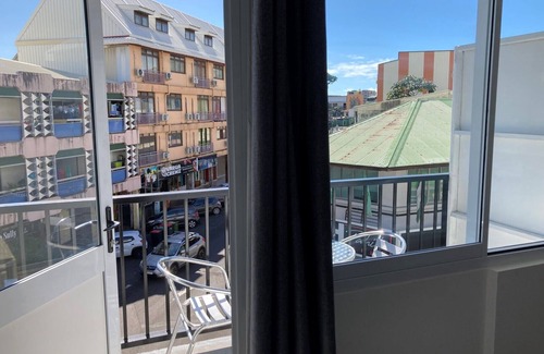 Papeete Apartment | "Tiaré" city center room