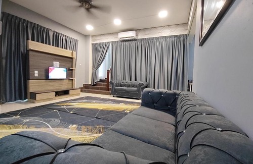 Semenyih House | Tiara Homestay - for Malay only