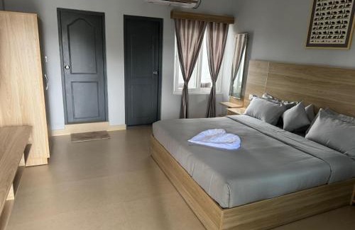 Piriyapatna Hotel | Tibet Holiday Home