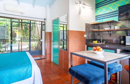 El Cerro Villa | Tico Tico Villas Patio Studio 3