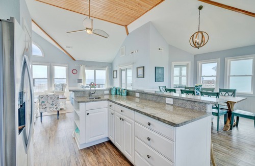 Rodanthe House | Tide Song | Oceanfront | Rodanthe | Sleeps 14