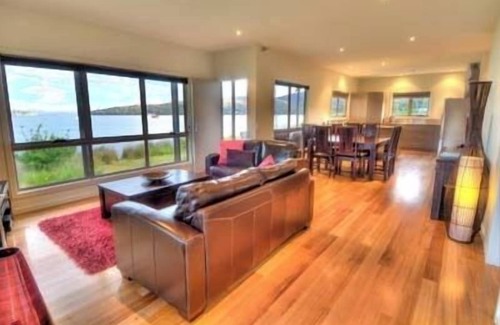 Dover Apartment | Tides Reach, waterfront luxury