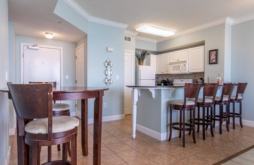 Panama City Beach Condo | Tidewater 1 BR On The Water + Bunks 2 BA Slps 6 19th Flr Breathtaking Views!